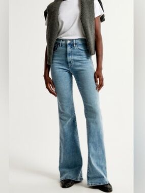 Abercrombie High Rise 70s Vintage Flare Curve Love Bootcut Jean Sz 0/25‎